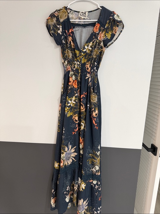 Jaase Dresses & Skirts - Floral Navy Maxi Dress with V-Neck